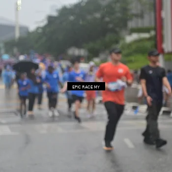 Runner Photo 7751198