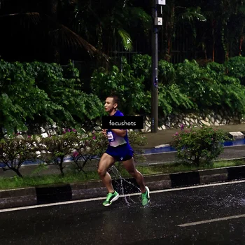 Runner Photo 7751200