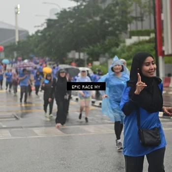 Runner Photo 7751201