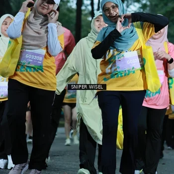 Runner Photo 7751202