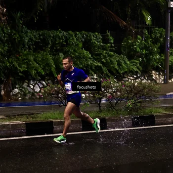 Runner Photo 7751203