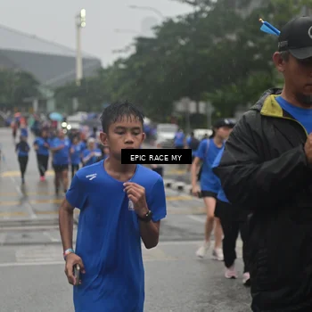 Runner Photo 7751211