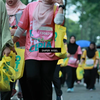 Runner Photo 7751213