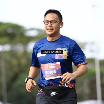Runner Photo 7751216
