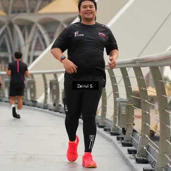 Runner Photo 7751221