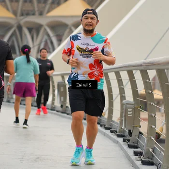 Runner Photo 7751244