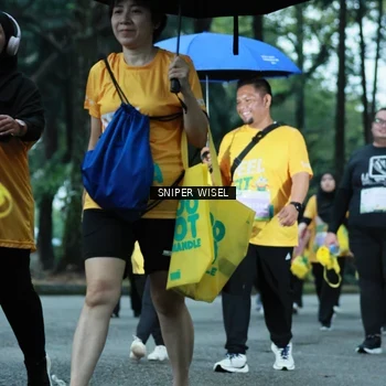 Runner Photo 7751249