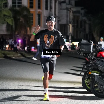 Runner Photo 7751258