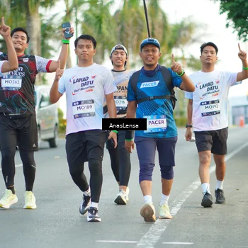 Runner Photo 7751261