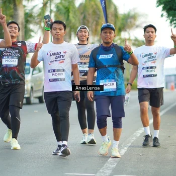 Runner Photo 7751262