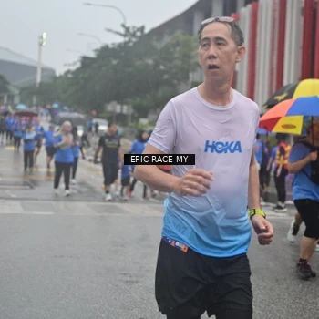 Runner Photo 7751289
