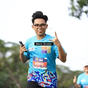 Runner Photo 7751310