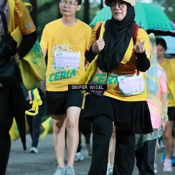 Runner Photo 7751318