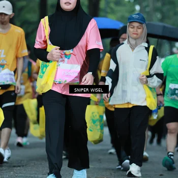 Runner Photo 7751319