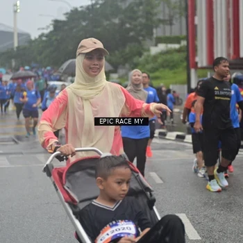 Runner Photo 7751326