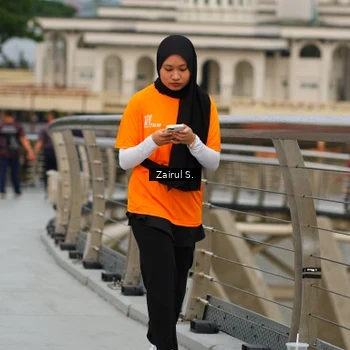 Runner Photo 7751332