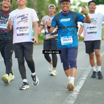 Runner Photo 7751351