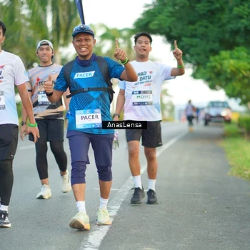 Runner Photo 7751364