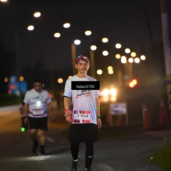 Runner Photo 7751365