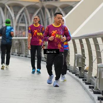 Runner Photo 7751370