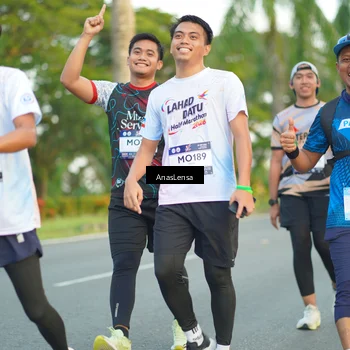 Runner Photo 7751371