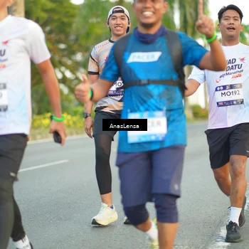 Runner Photo 7751393
