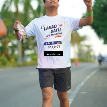 Runner Photo 7751411