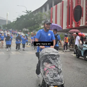 Runner Photo 7751415