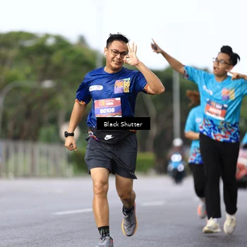 Runner Photo 7751422