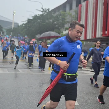 Runner Photo 7751428
