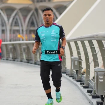 Runner Photo 7751440