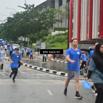 Runner Photo 7751469