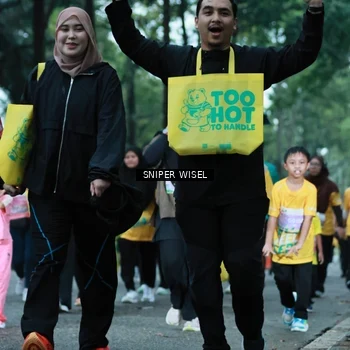 Runner Photo 7751475