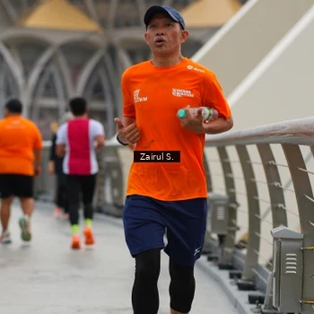 Runner Photo 7751480