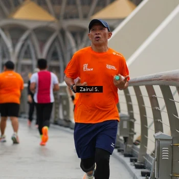 Runner Photo 7751481