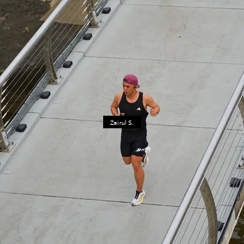 Runner Photo 7751486