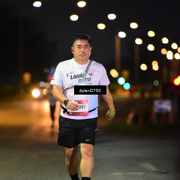 Runner Photo 7751505