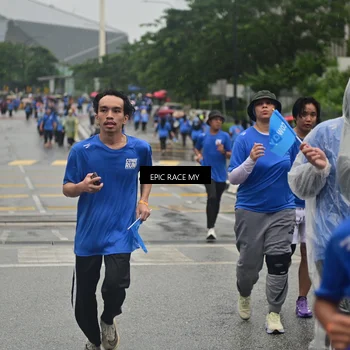 Runner Photo 7751509