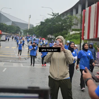 Runner Photo 7751511