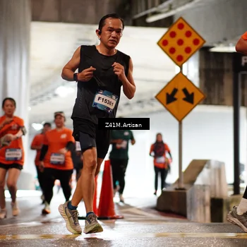 Runner Photo 7751512