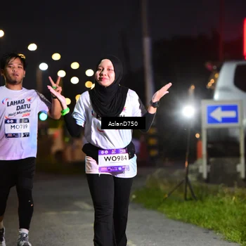 Runner Photo 7751526