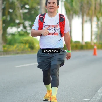 Runner Photo 7751557