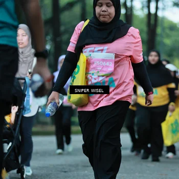Runner Photo 7751566