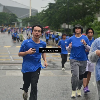 Runner Photo 7751587