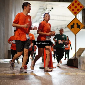Runner Photo 7751590