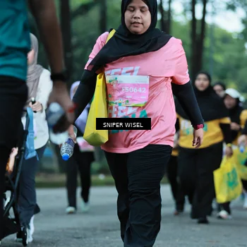Runner Photo 7751600