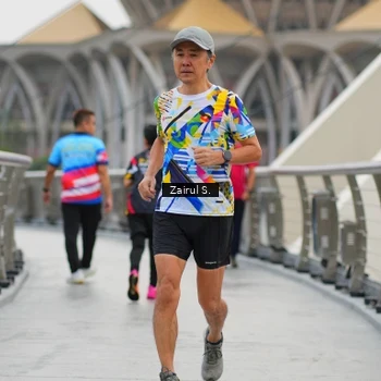 Runner Photo 7751642