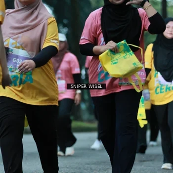 Runner Photo 7751647