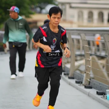 Runner Photo 7751648