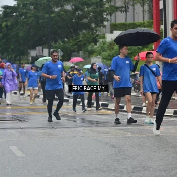 Runner Photo 7751652